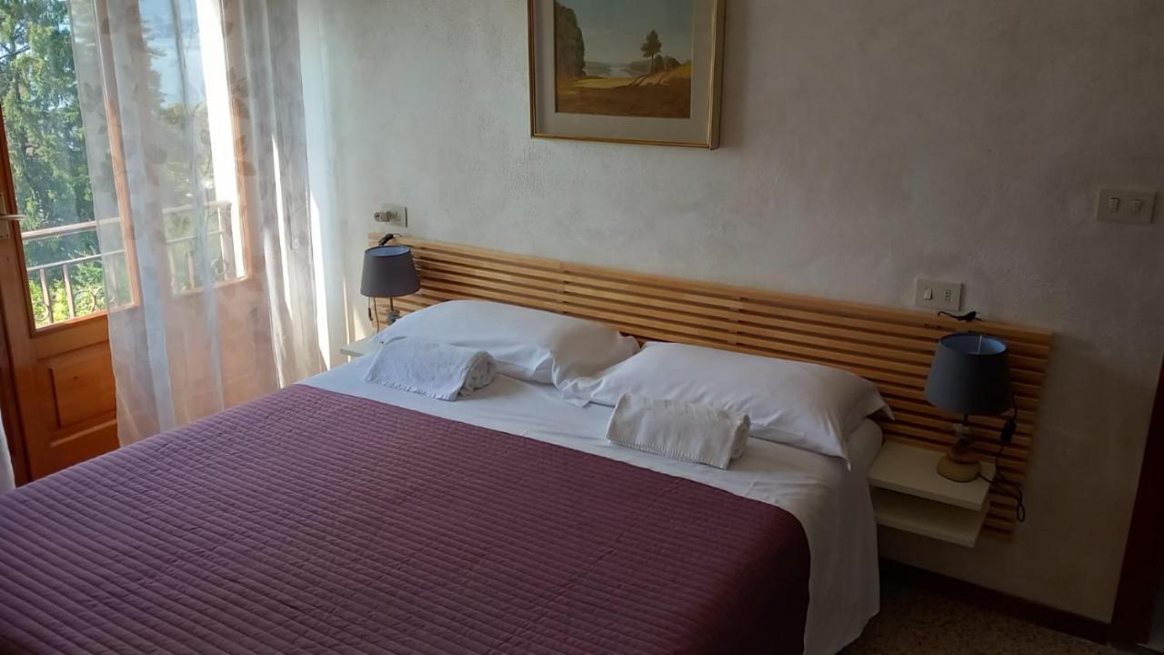 My Holidays - Camere Dei Fiori Gravedona Εξωτερικό φωτογραφία